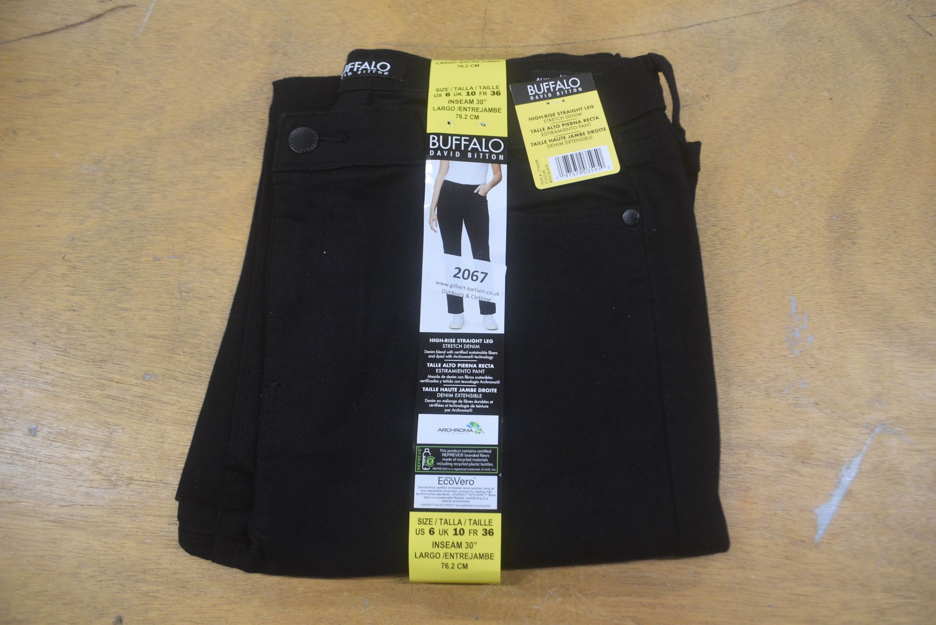 *Buffalo High Rise Stright Leg Stretch Denim Jeans in Black Size: 10