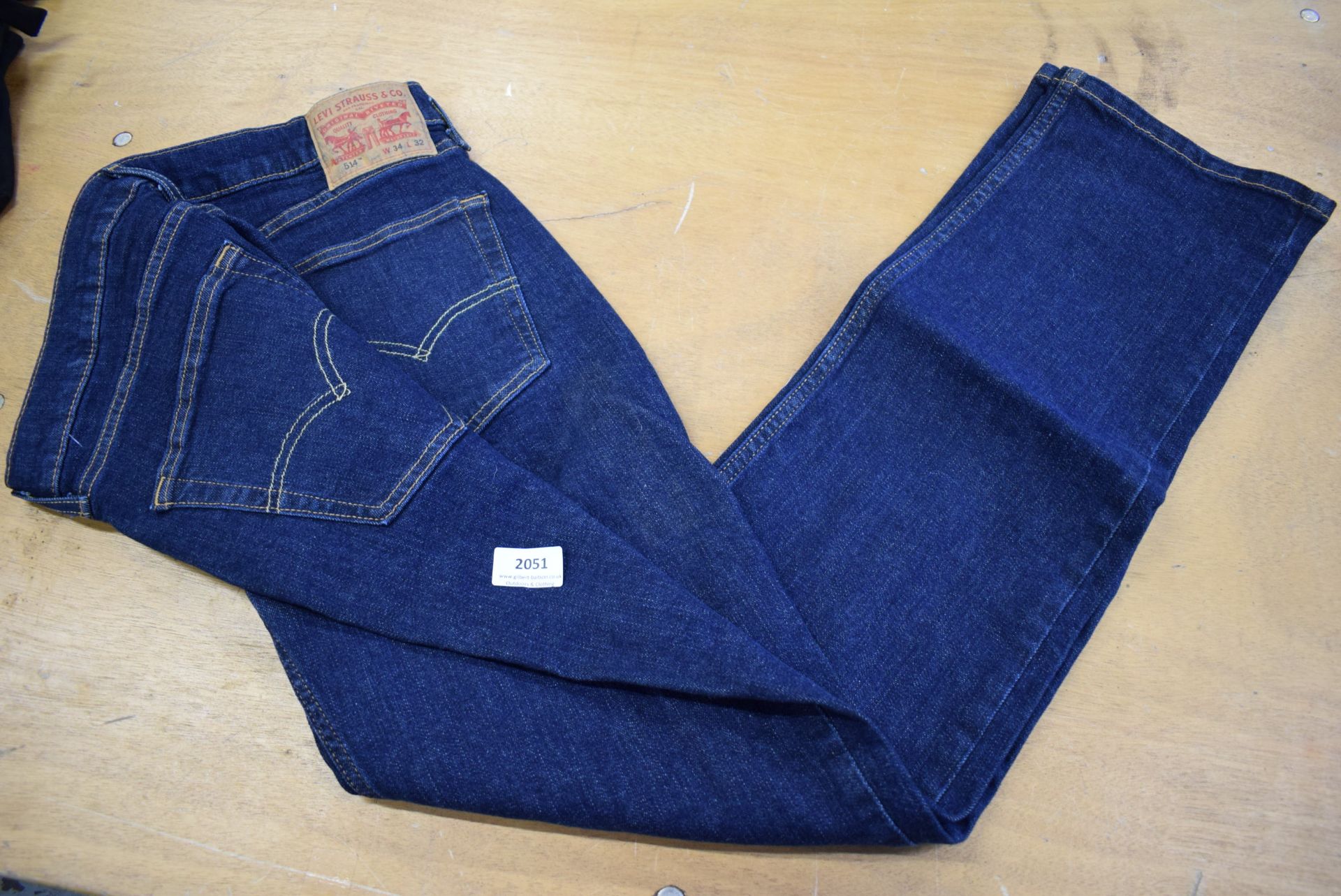 *Levi’s 514 Jeans Size: 34x32 (button AF)