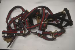 Quantity of Full Size Head Collars in Various Design