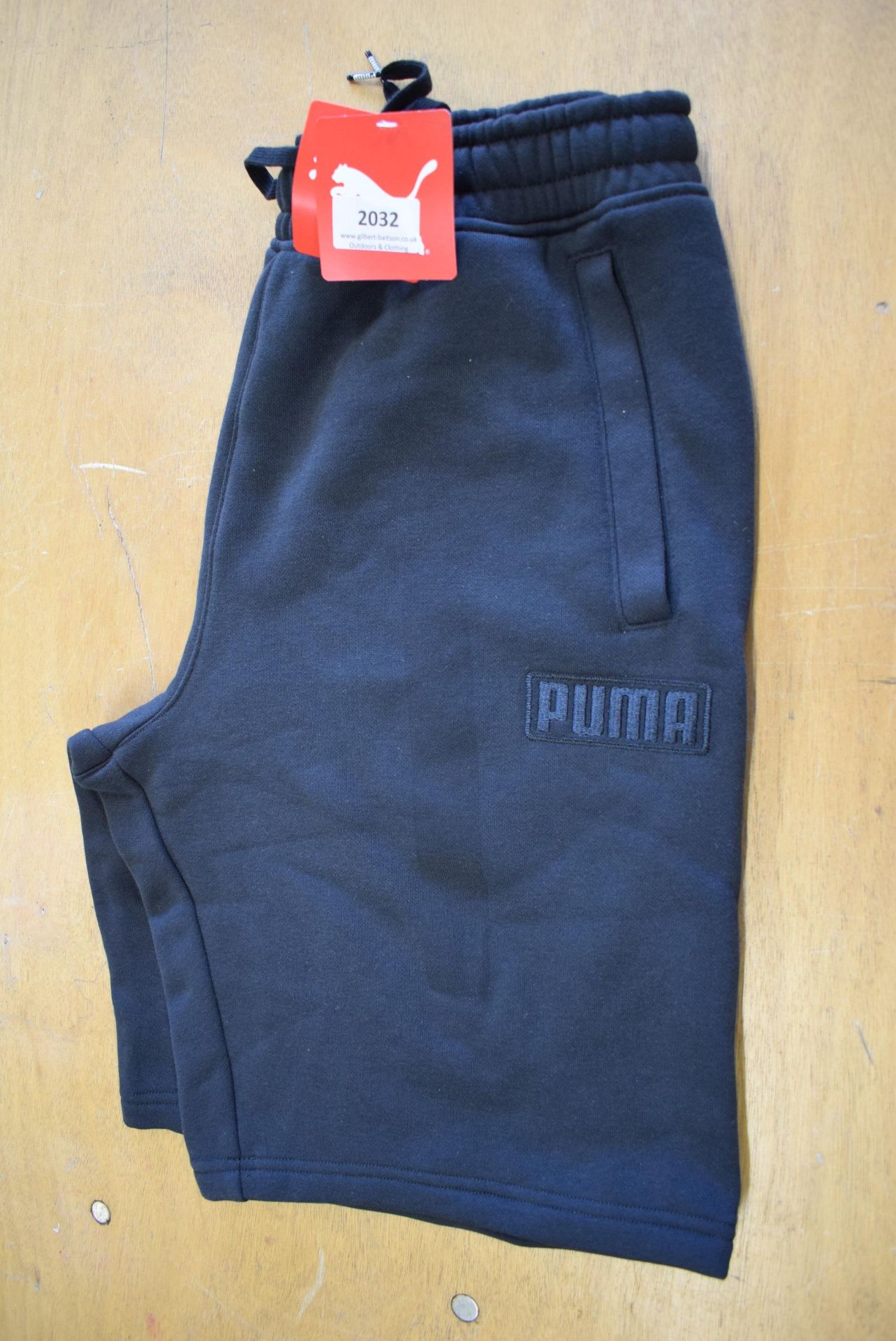 *Puma Black Shorts Size: S