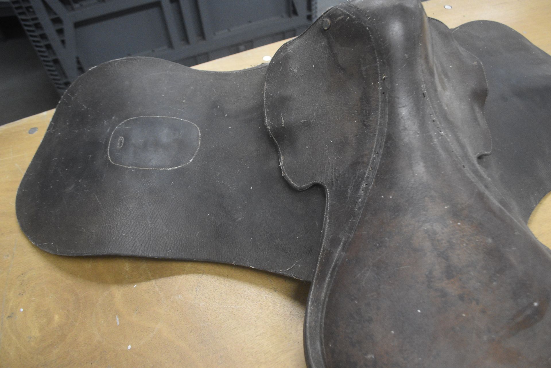 Horse Saddle - Image 2 of 3