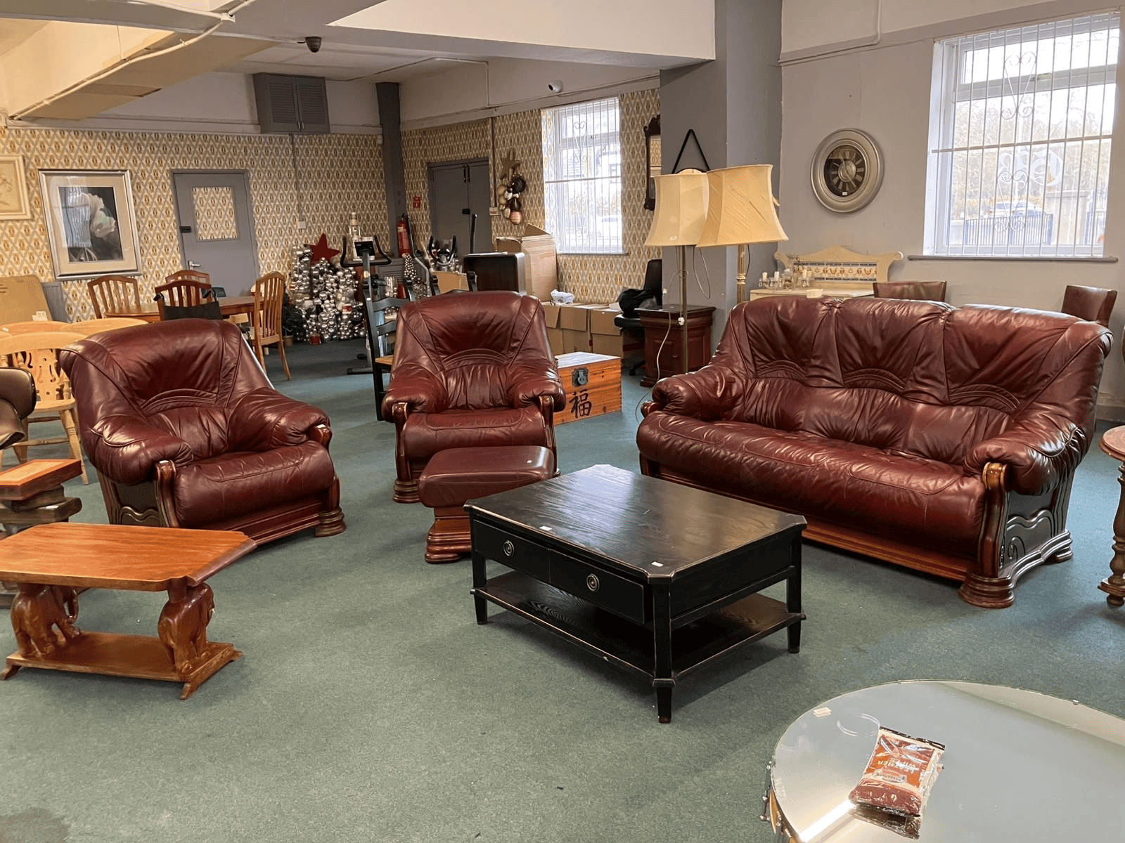 Timed Auction Ending Wednesday 4th March 2026 at 10.30am (Staggered) Household, Clothing, and