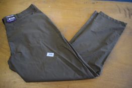 *Kirkland Green Cargo Pants Size: 40x32