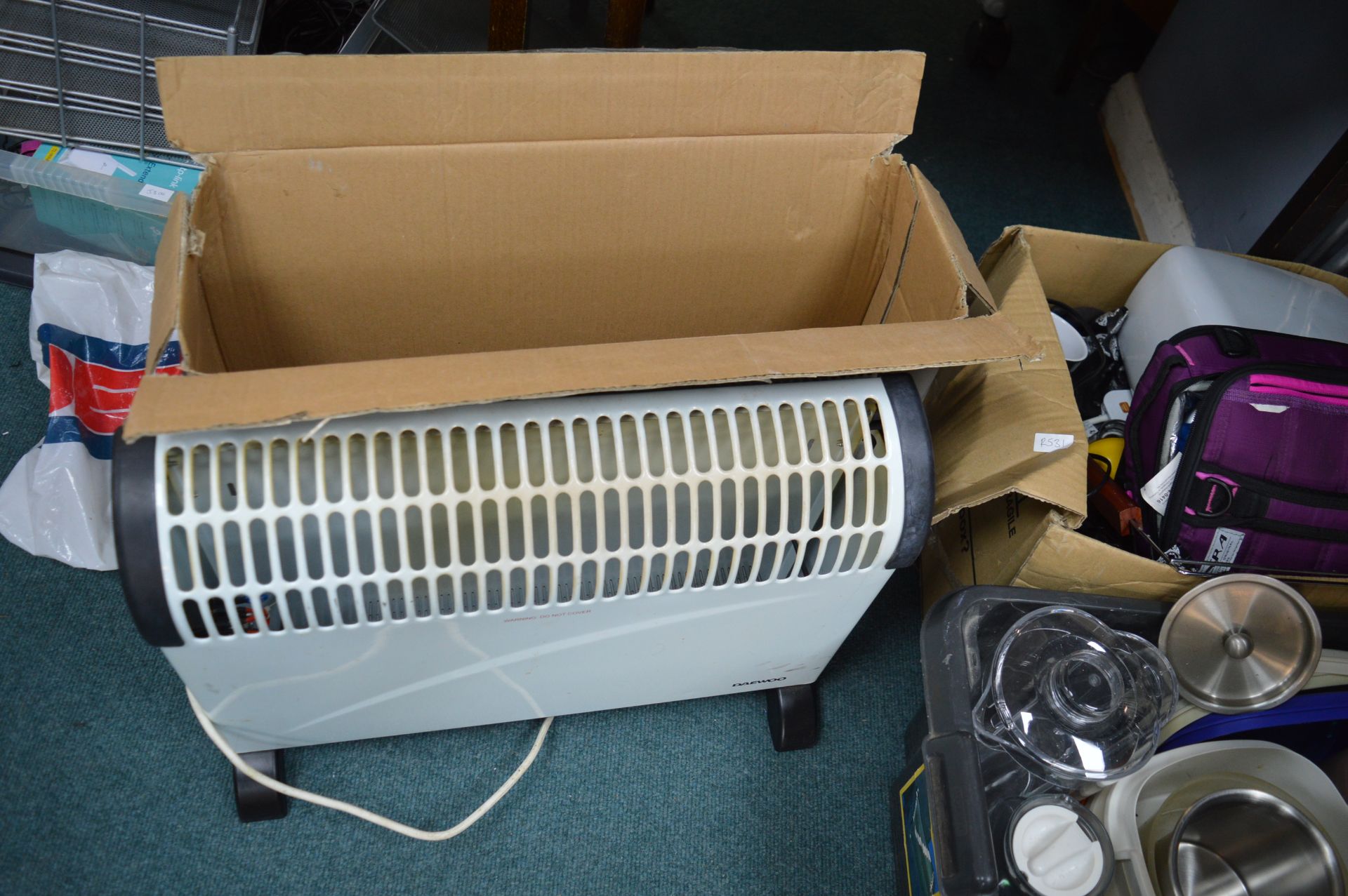 2x Boxes of Household Goods, Kitchenware, Glassware, and a Heater - Image 4 of 4