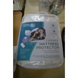 Osalis Luxury Super King Mattress Protector