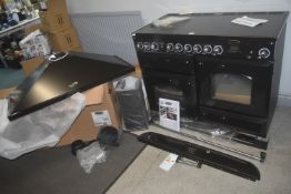 Range Master Classic Deluxe Electric Range with Ceramic Hob (new) with Cooker Hood and Instructions