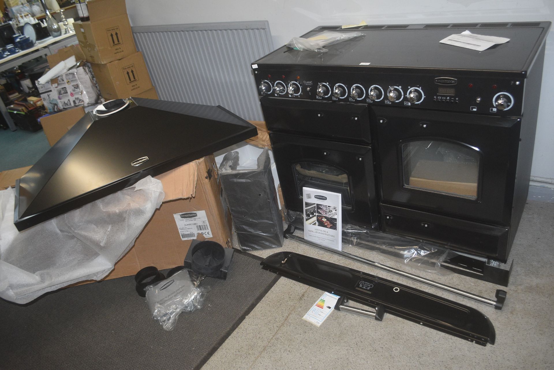Range Master Classic Deluxe Electric Range with Ceramic Hob (new) with Cooker Hood and Instructions