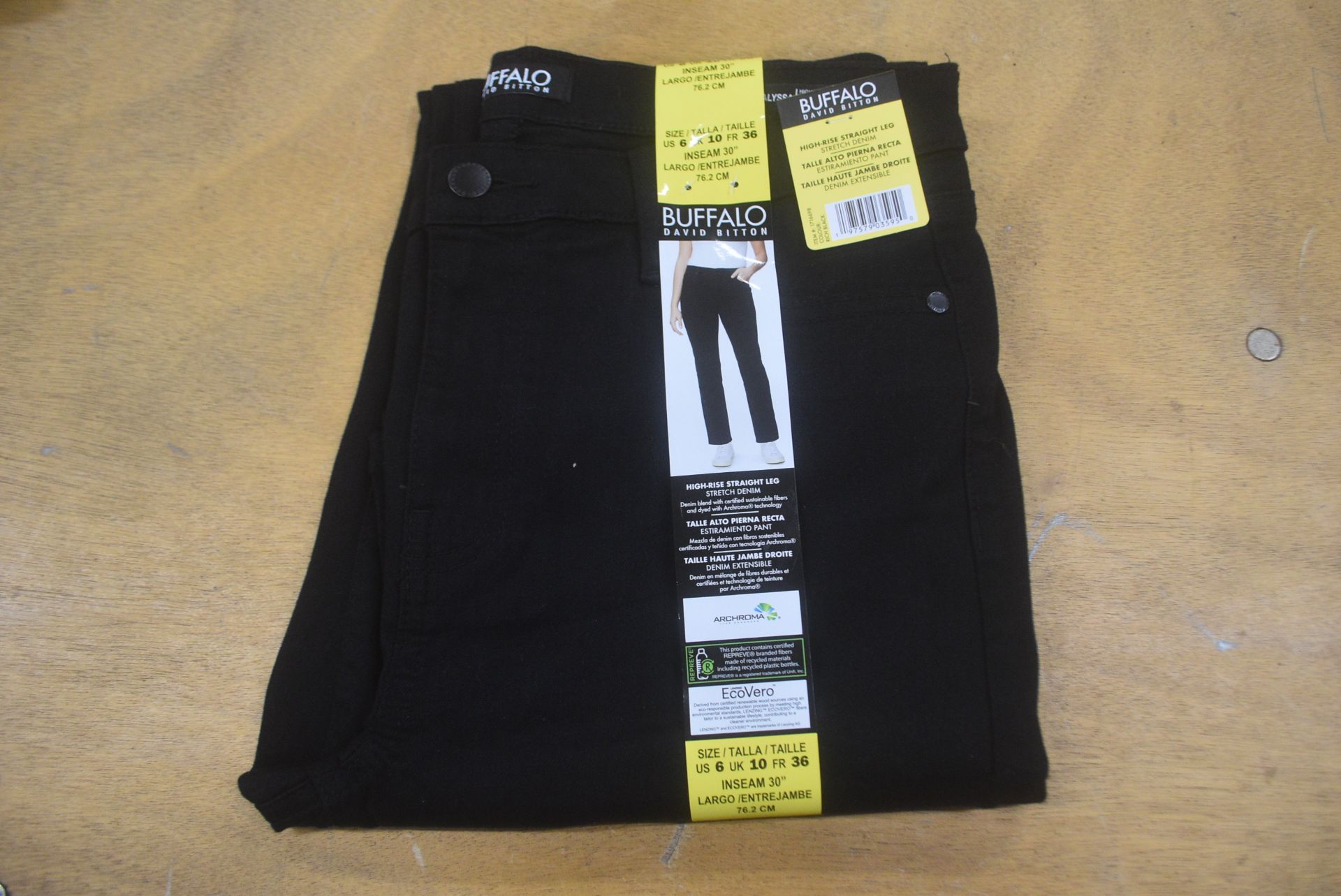 *Buffalo High Rise Stright Leg Stretch Denim Jeans in Black Size: 10