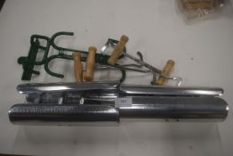 2x Pairs of Boot Pulls and a Boot Holder