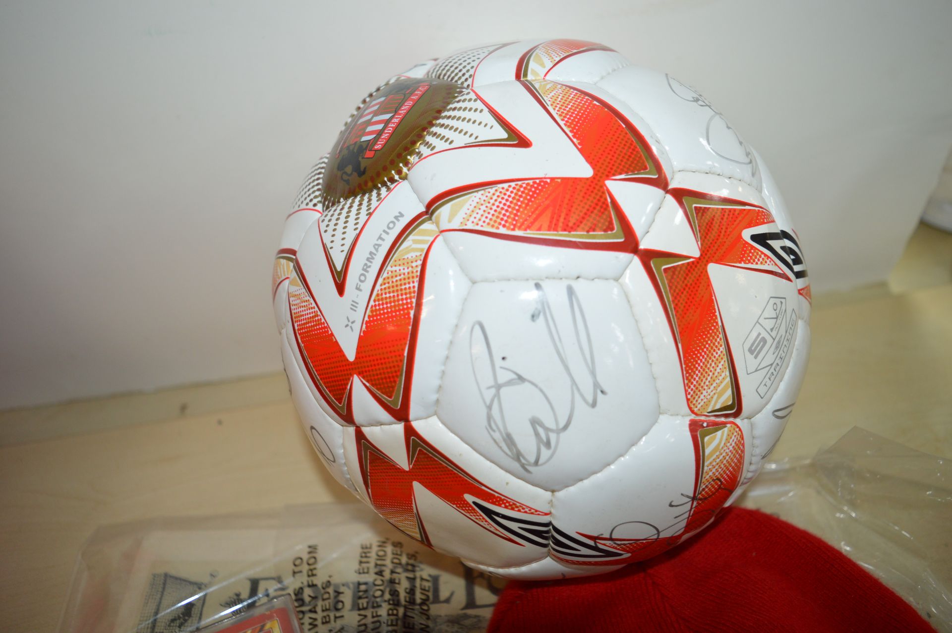 Sunderland Signed Football, plus Hats and Collectibles - Image 2 of 2