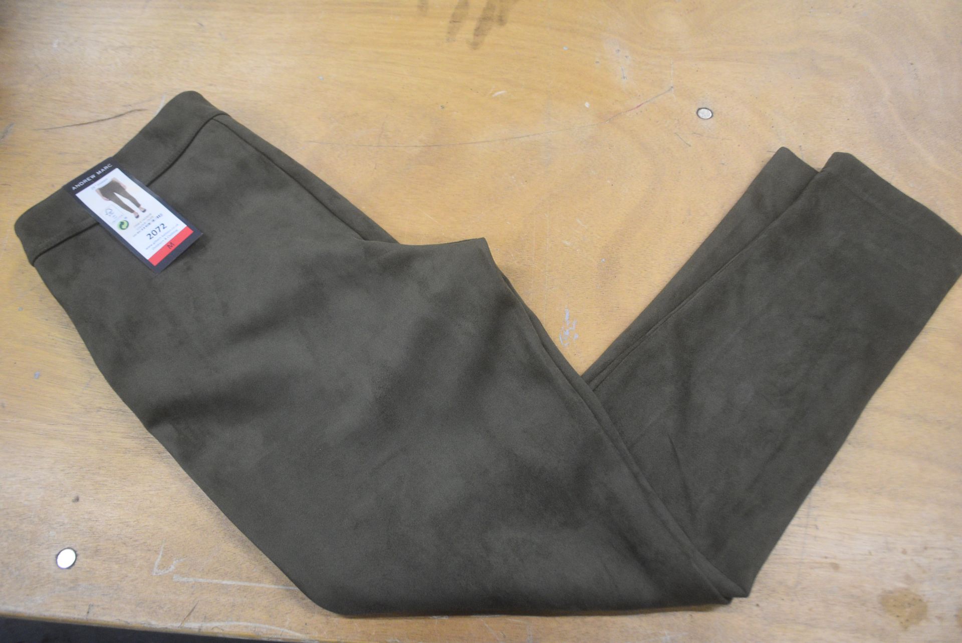 *Andrew Marc Olive Suede Finish Jeggings Size: Mx29”