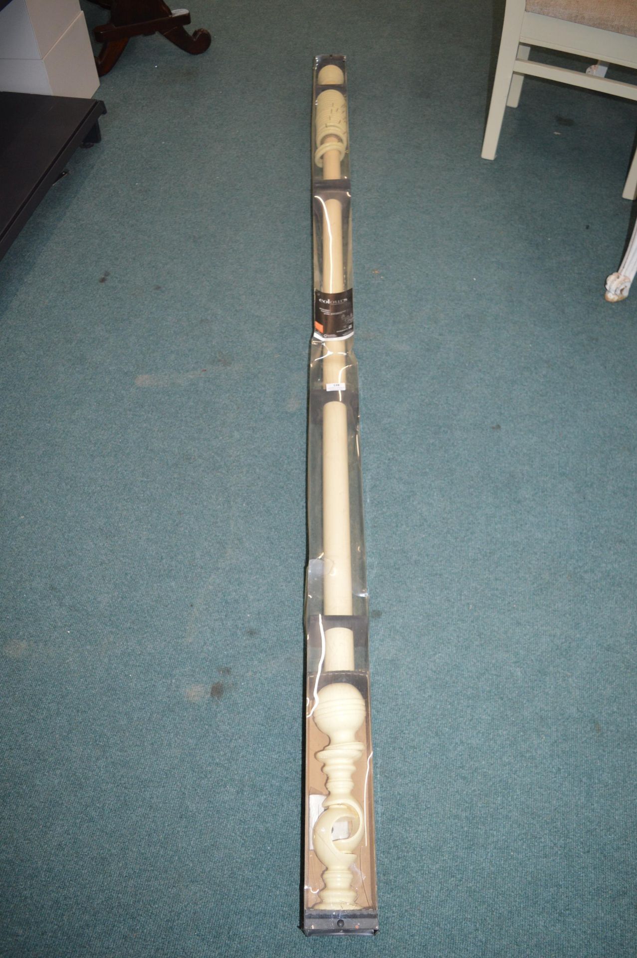 B&Q Wooden Curtain Pole 50mm x 2m