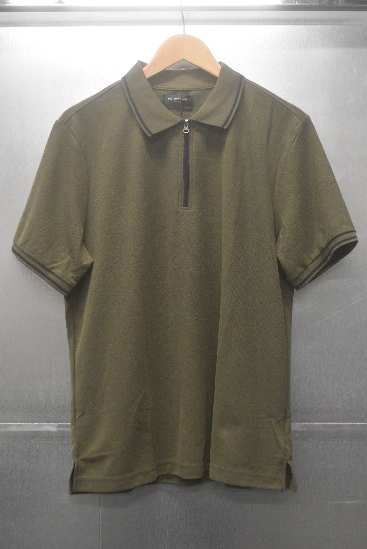 *Ernest Sewn Green Half Zip Polo Top Size: M