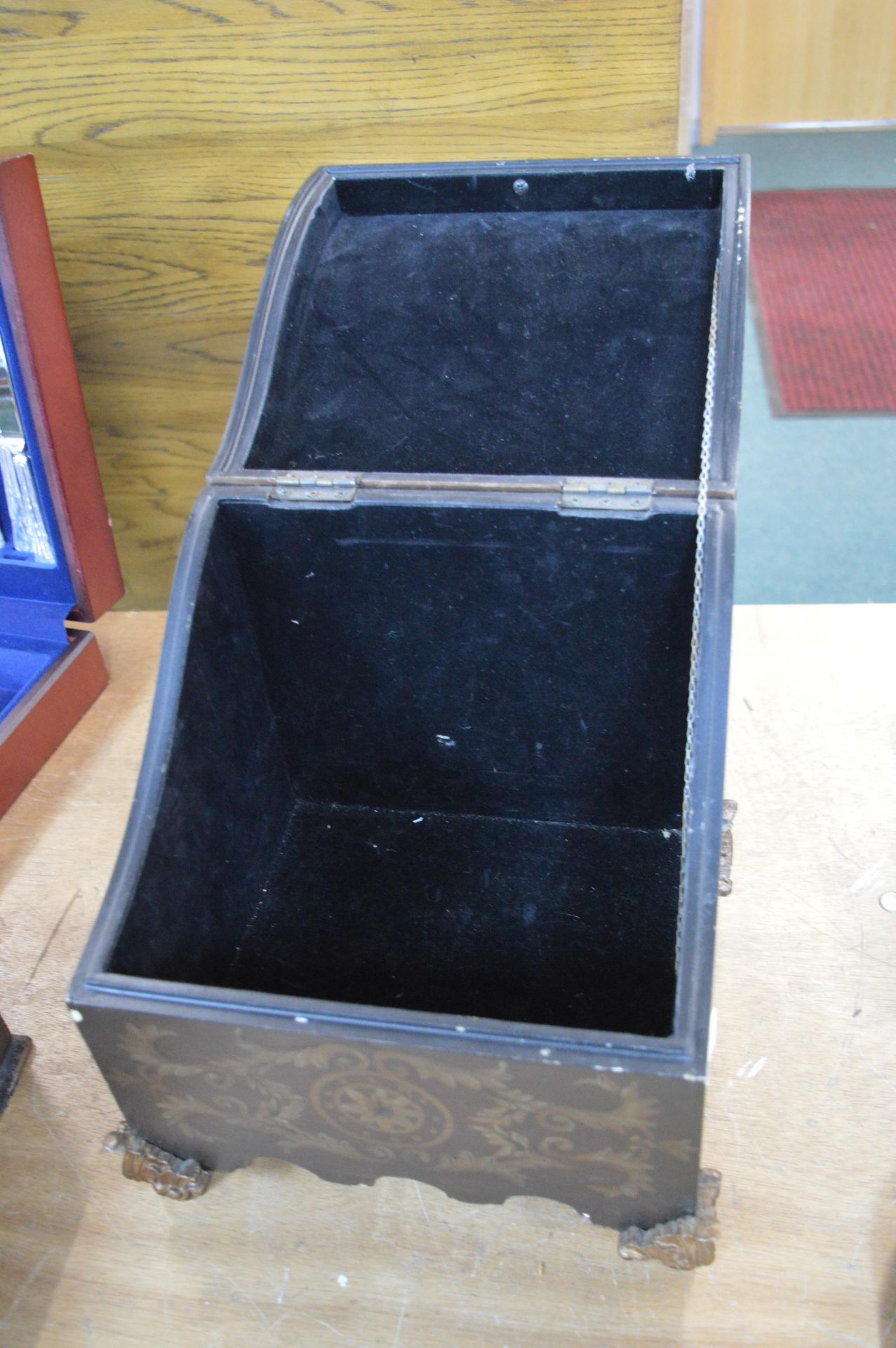 Decorative Painted Box - Image 2 of 2