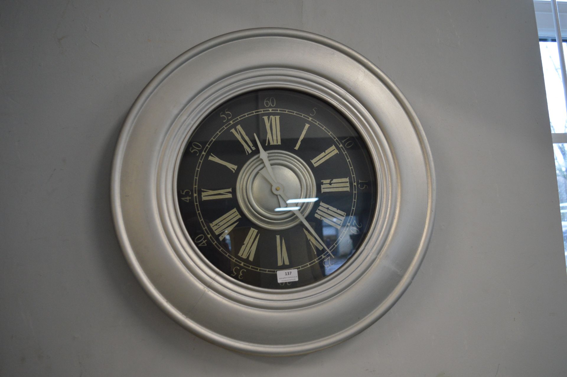 Silver Painted Circular Wall Clock