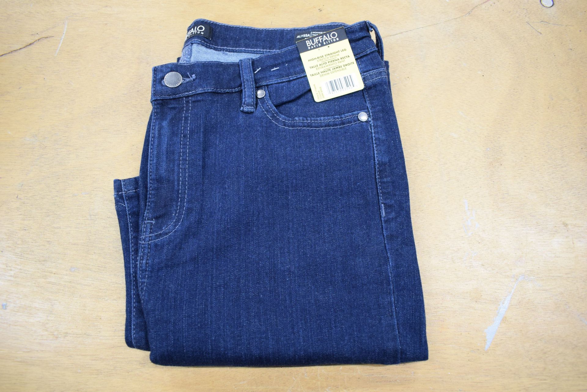 *Buffalo High Rise Stright Leg Stretch Denim Jeans Size: 10