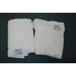 *2x Grandeur White Bath Towels 76x147cm