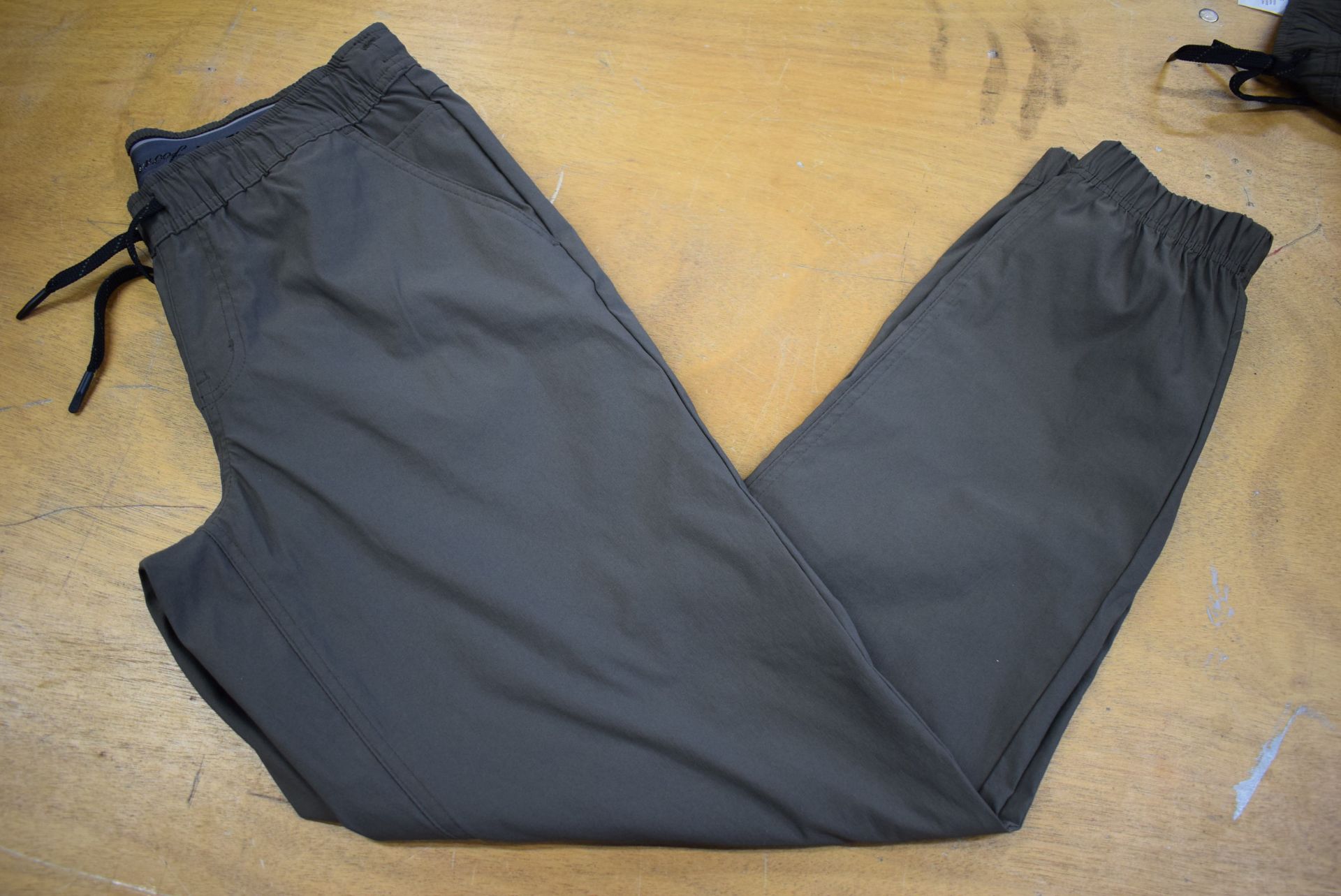 *Weatherproof Green Cargo Joggers Size: S