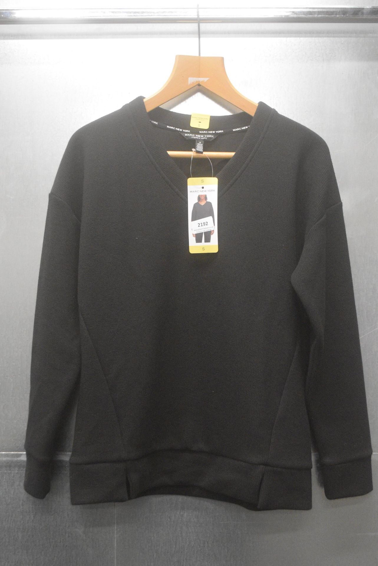 *Marc New York Black V-Neck Jumper Size: S