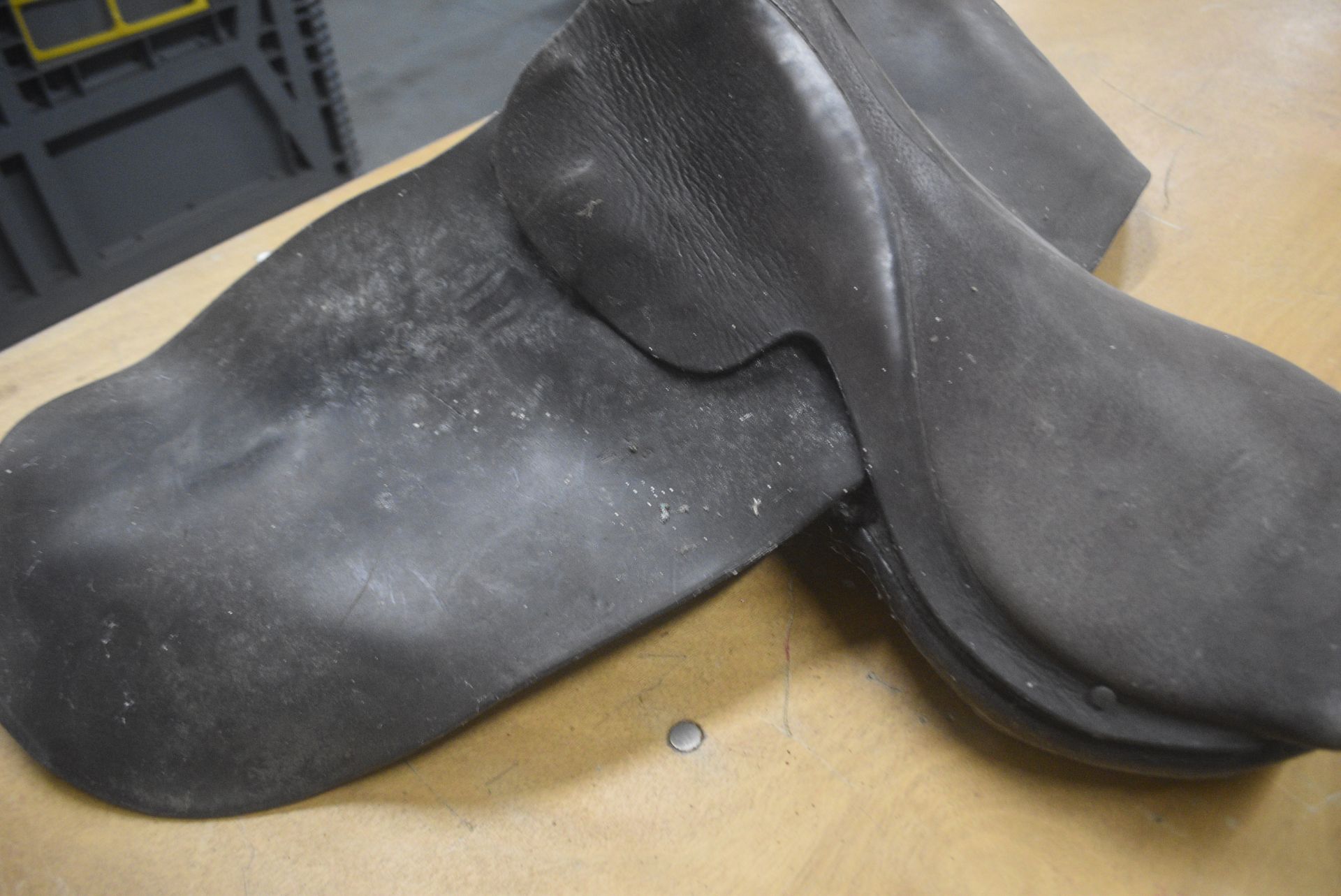 Horse Saddle - Image 2 of 3