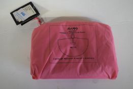 Jack Murphy Seal 2000 Children’s Poncho in Pink Size: 3-6 years