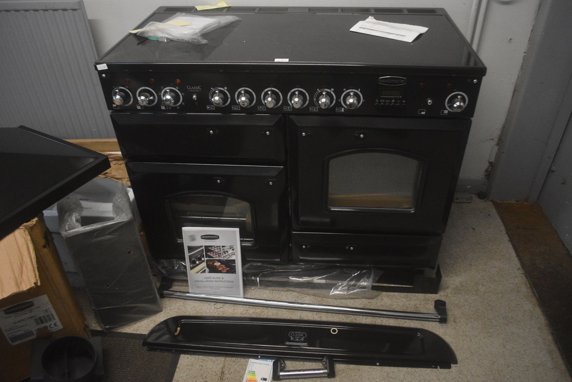 Range Master Classic Deluxe Electric Range with Ceramic Hob (new) with Cooker Hood and Instructions - Image 2 of 7