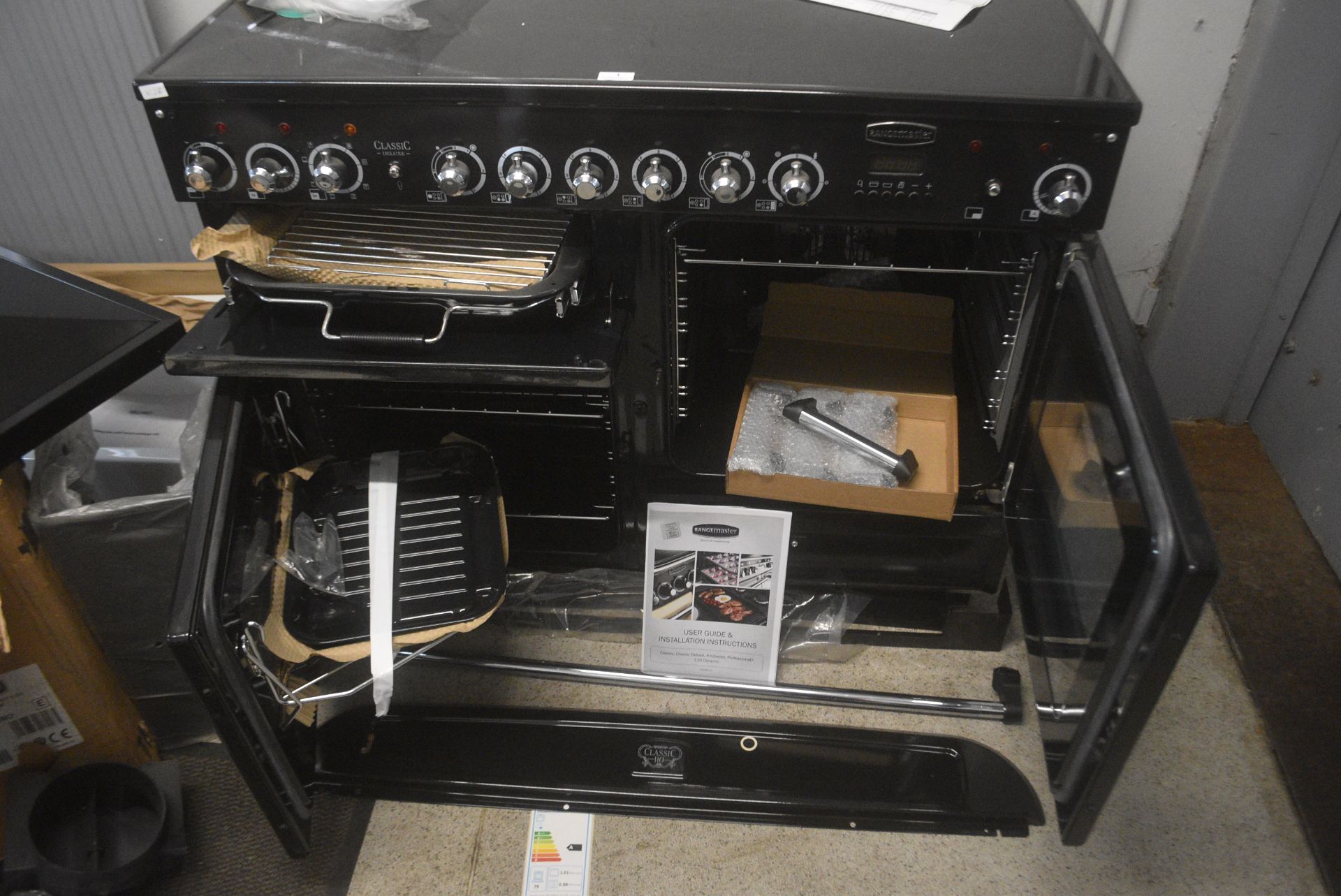 Range Master Classic Deluxe Electric Range with Ceramic Hob (new) with Cooker Hood and Instructions - Image 3 of 7