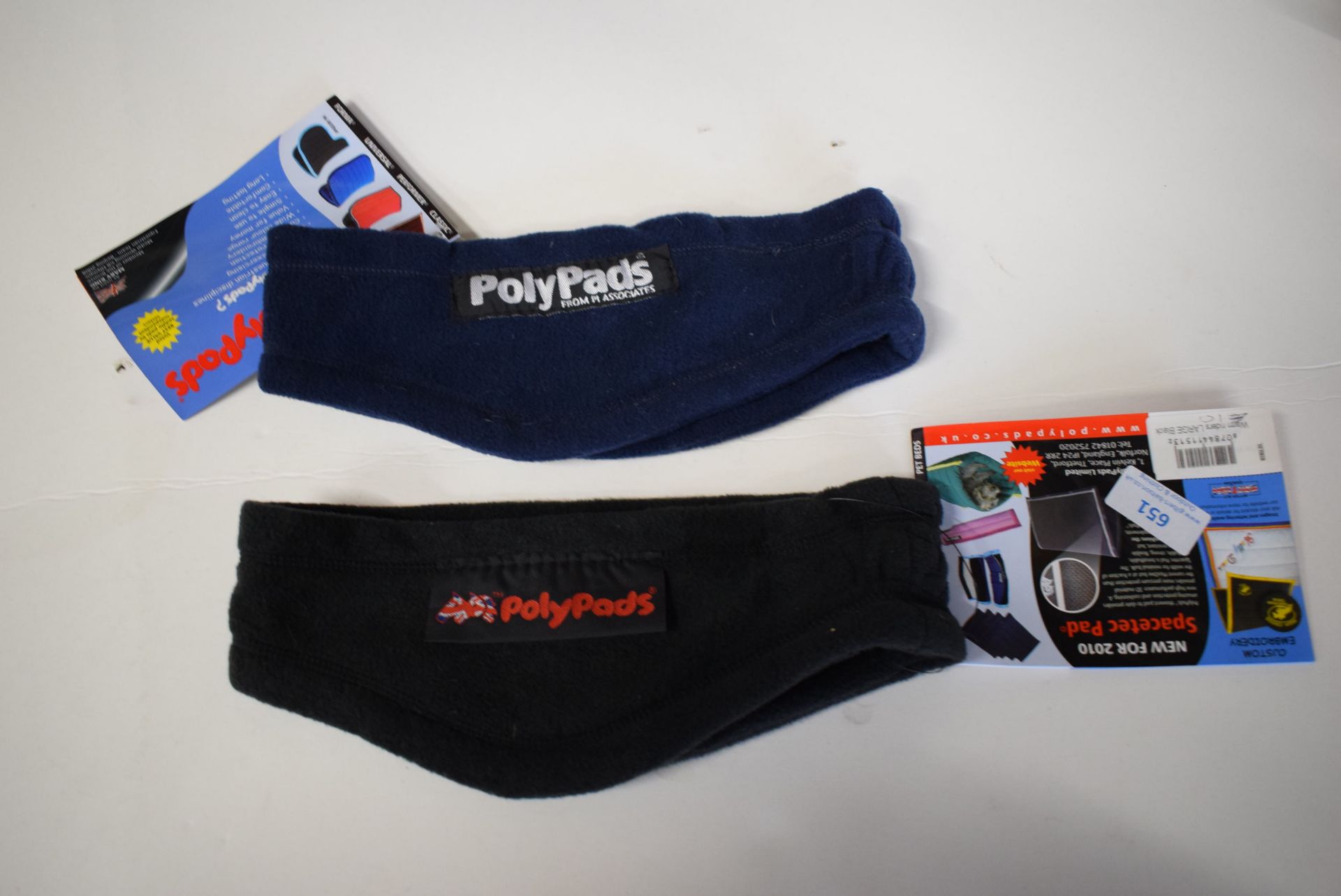 2x Poly Pads Warm Riders Size: L (1x navy, 1x black)