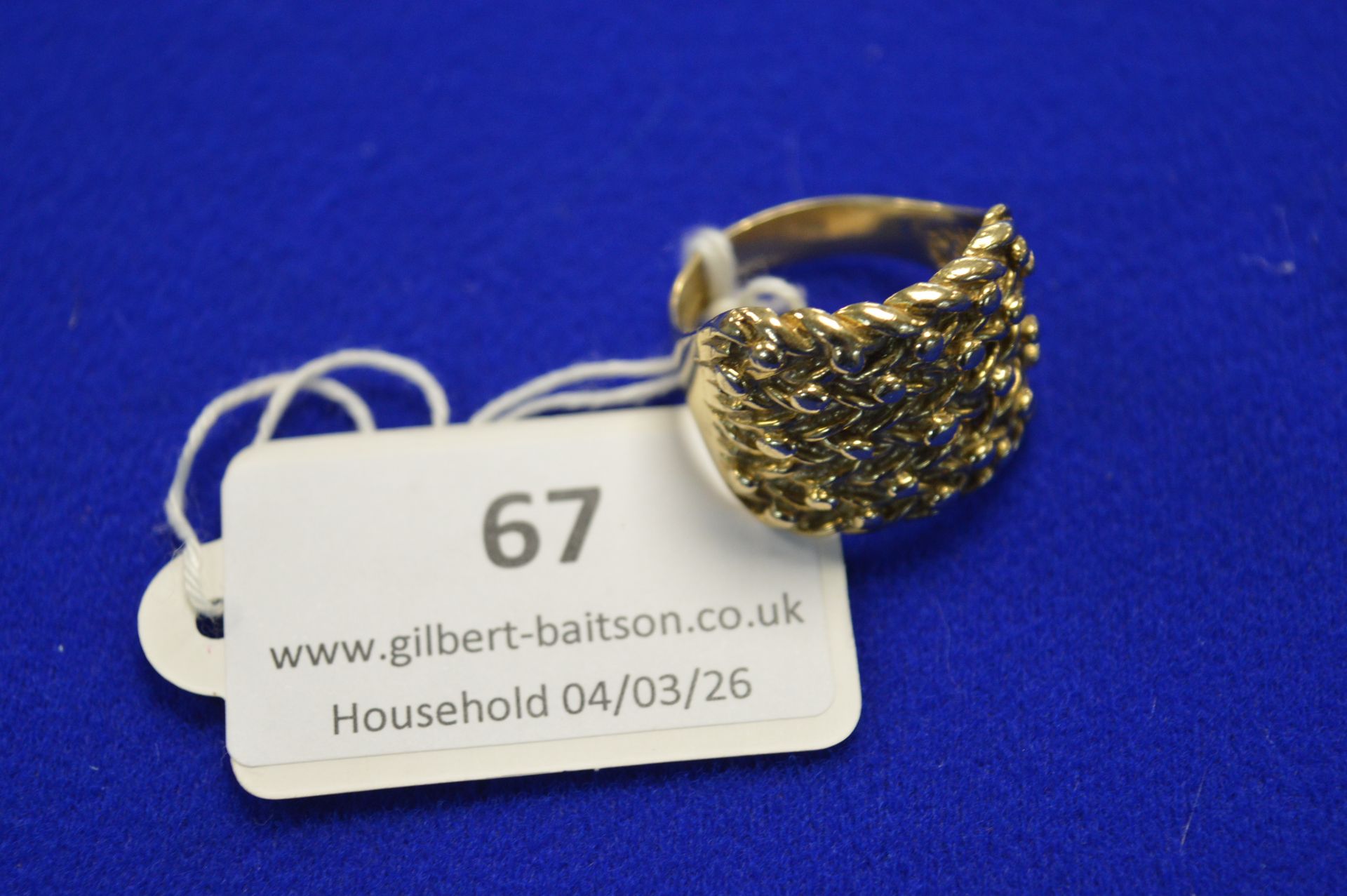 *9ct Gold Gent’s Ring ~9.5g Size: S