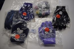 6x Pairs of Various Children’s Gloves