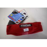 2x Poly Pads Warm Riders Size: L (1x grey, 1x red)