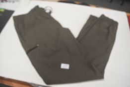 *Weatherproof Green Joggers Size: M