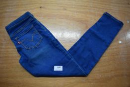 Levi’s Pull-On Jeggings in Denim Age: 10 years