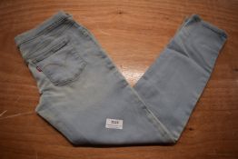 Levi’s Pull-On Jeggings in Light Denim Age: 12 years