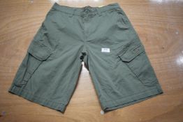 *Union Bay Green Cargo Shorts Size: 32