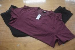 *Ted Baker Men’s Lounge Set Size: L