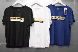 *3x Champion Emblem T-Shirts Size: L
