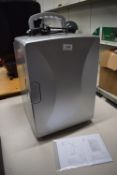 Thermo Electric Cooler & Warmer Portable Fridge TK-20A