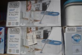 *2x Black & Decker 360° Spin Mops