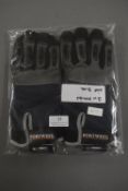 2x Pair of Port West Gloves Size: 2XL