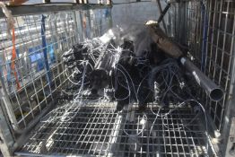 *Large Quantity of Clothes Airers