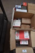 *Large Quantity of Assorted Screws