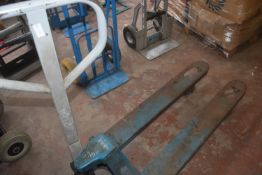 *Green 2-ton Pallet Truck (AF)