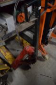 *Pallet Truck