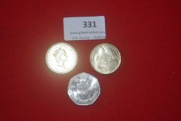 Small group of modern British coinage including two £2 coins, Irish 50p (1988)