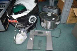 Kitchen Electricals Including Toaster, Slow Cooker, etc.