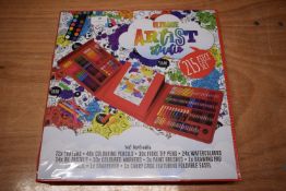 The Ultimate Artist Studio 215pc Set