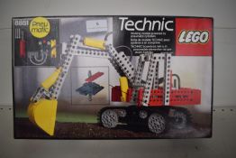 1984 Lego Technic 8851 Excavator Set