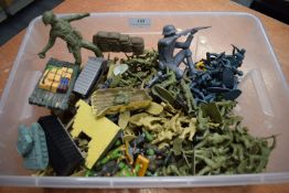 Quantity of Vintage Plastic Soldiers, etc.