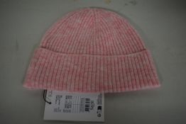 *Saint Tropez Lanika SZ Pink Nectar Beanie, RRP: £25